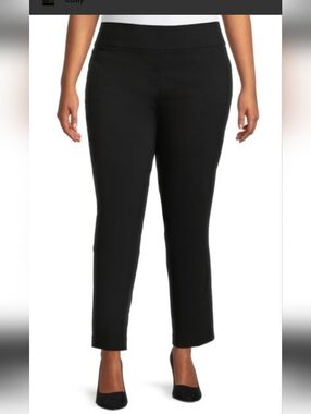Terra & Sky Plus Size Black Ankle Pull-On Pants.    3X Petite